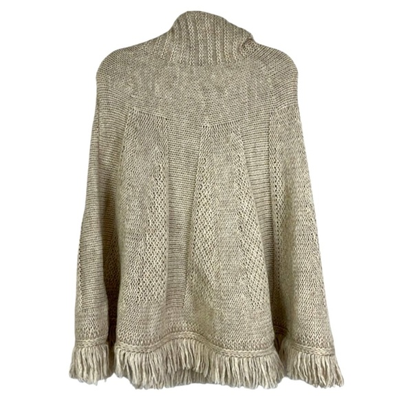 SPERICO knit cowl neck fringed hem poncho One Size oatmeal color - Picture 7 of 9